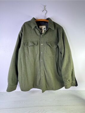 LL Bean Men's  Wool Field Shirt Slate jacket quilted lined  Size XL warm , snaps